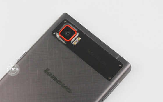 2K巨屏+骁龙801处理器 联想手机K920评测|联