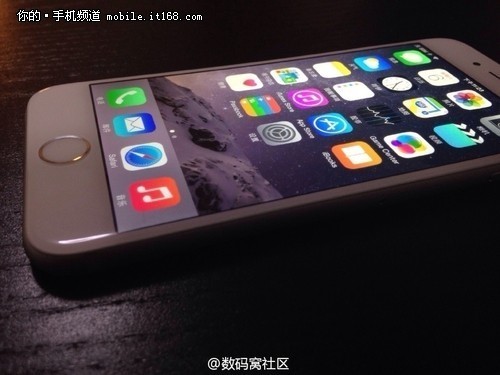 双版本iPhone6+手表苹果发布会抢先看