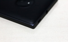 2399Ԫǧ������WP8�ĺ�Lumia830����