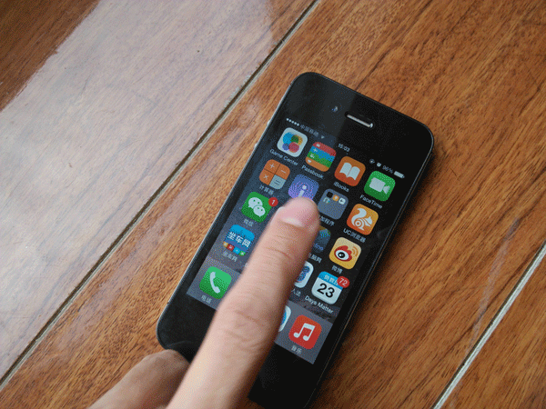1正式版,iphone 4s在升级ios 8之后,解锁速度和其动画的过渡流畅度并