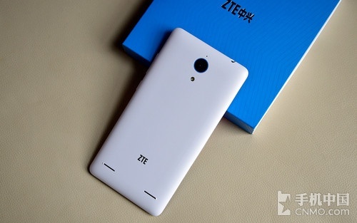 64λCPU+2GB�˴�+˫�� ����V5 Max���� 