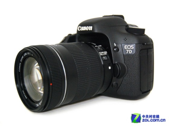 搭载24-70F4镜头 佳能7D套机京东促销
