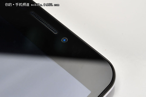 千元64位8核全高清屏 大神F2高清版评测