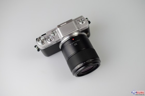 小小微摄力松下30mmF2.8MACRO对比评测