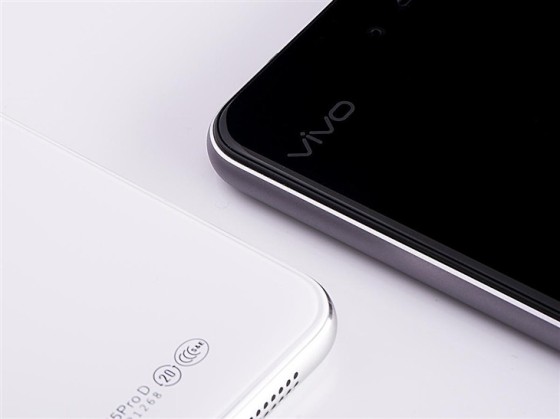 手品级的细节手机 vivo x5pro双色图集