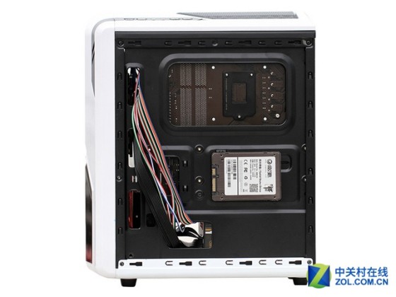 夏日游戏风 ICE寒霜X机箱京东售价99元