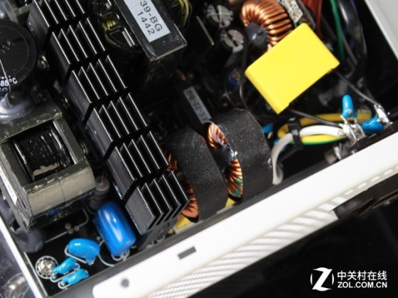 亲民白金 鑫谷GP600P白金版仅售359元