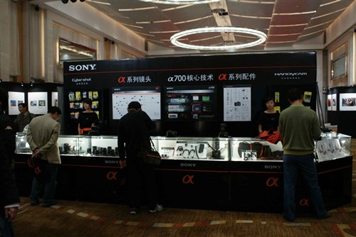 ����Ѳչ��4�֦���Ӱ����:����վ����