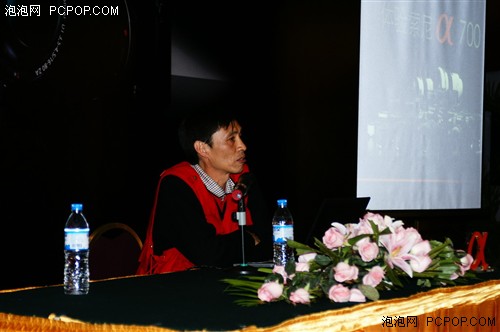 ����Ѳչ��4�֦���Ӱ����:����վ����