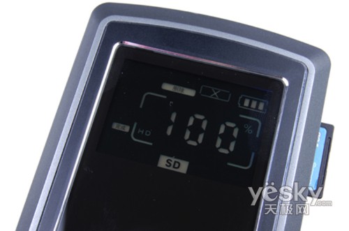一专多能力杰C203首款支持SDHC数码伴侣评测