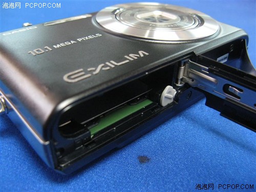 ǧ������ʱ�п�Ƭ2000��ͷʥ���ȴ�