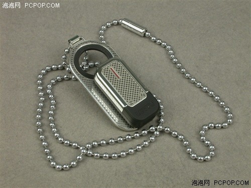 时尚服饰流行搭配 Levis蓝牙耳机评测_数码