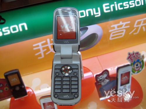 ������˽�ʱ��ʵ���еͶ�Ů���ֻ���ѡ(4)