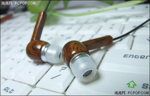力仕普罗耳机的音乐诉愿