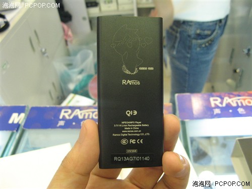 做工不逊iPod经典蓝魔Q13230元促销