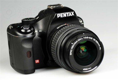 配DAL18-55mm镜头 宾得K-x仅售4650元_数码