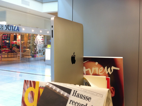 55英寸超大屏苹果iPad现身零售店