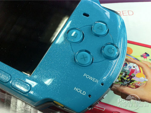 发售日确定?索尼最新掌机PSP2即将到来?_数