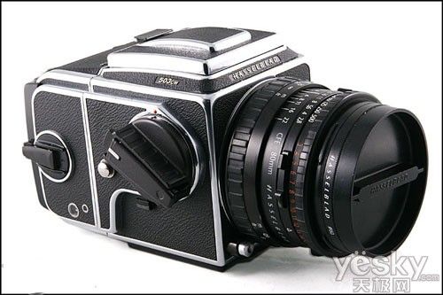 哈苏503CW送胶片后背和80镜头仅售33800元