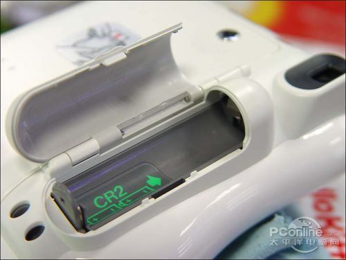 富士拍立得mini25HelloKitty版880元