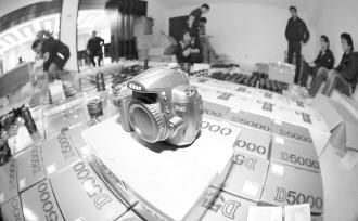 ͼΪ��������Ա������˽��������Һ�/��