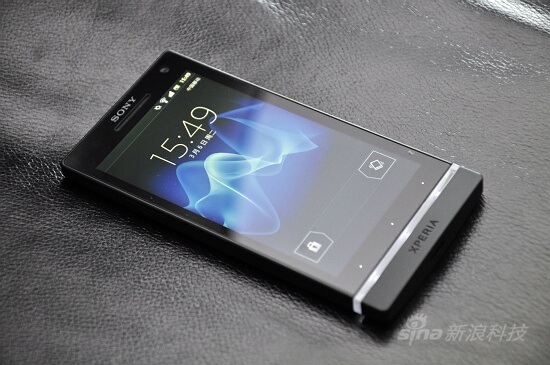 索尼lt26i xperia s,720p屏幕,细腻度超越iphone 4s,1.