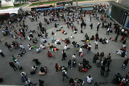 ���70Ӣ��ع˻ƽ������е���Ʒƽ��