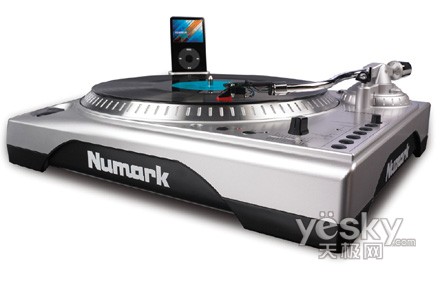 ʱ���븴���ں�NumarkTTi��iPod�ڽ�����