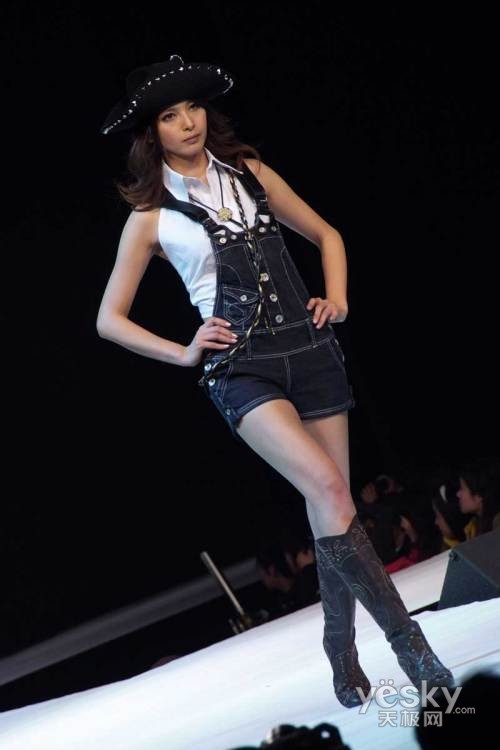 KOBE2008神户时尚盛典新牛仔风加藤夏希