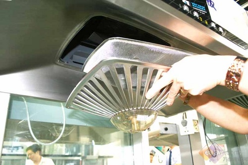 直击内部!老板顶级抽油烟机拆解图_家电