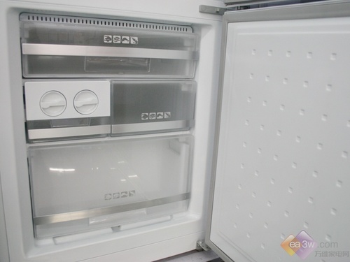 美的凡帝罗三门冰箱欧式设计优惠卖