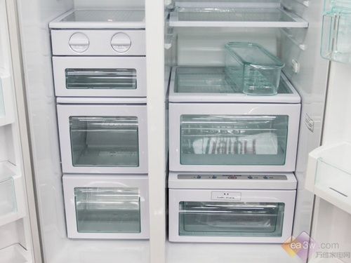 海尔牡丹花设计对开门冰箱不足万元