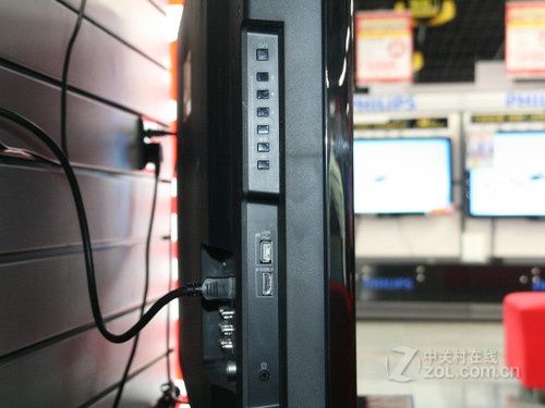 成交价3299元东芝40寸液晶再降700元