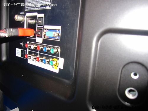 100HZ倍频三星LA46C530F1R售价5450元