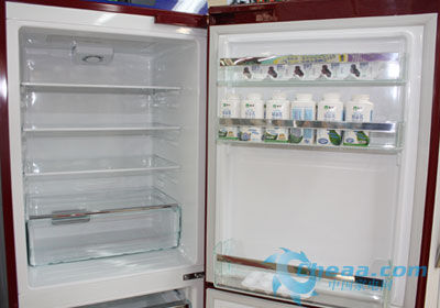 ��ɫ��ľ��ӡ��������Ȼ���ʱ�������