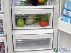 隐藏式显示屏LG对开门冰箱现8800元