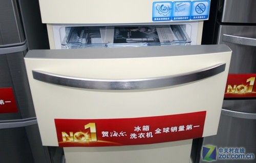 红酒随意存取卡萨帝三开门冰箱5980元