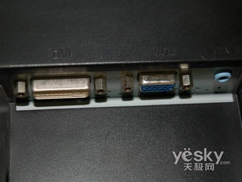 �����HN198D���ֻԻ�Ŀǰ�ۼ�1590Ԫ