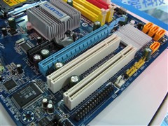 ��ս�Ͷ˿����945GC�ͼ۵���499