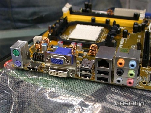 HDMI/DVI/VGA��˶�����C68��820Ԫ