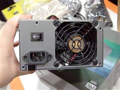 ANTEC�ж�500W��Դ��½�����г�799Ԫ