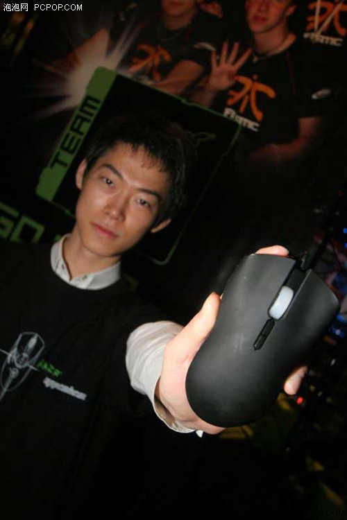 职业玩家之选 Razer顶级游戏外设推荐_硬件