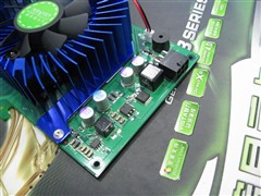 �ж��г�����ϴ�ƽ��ڸ��Լ۱��Կ�����(5)