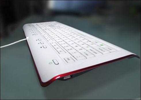 �����ʱ�У�NAZAR�ϼ�KX-5��ý���������