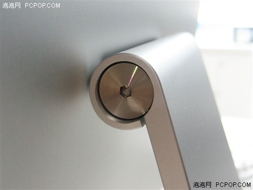 行货5600元苹果绝美20吋宽LCD狂降价