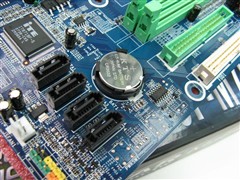 挑战DX10整合主板台系GF7100狂降100