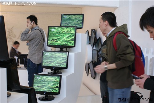 惊艳全场AOC八款新品显示器图片解析