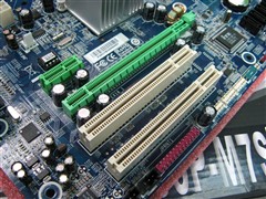 风头不让DX10主板!台系GF7100降百元