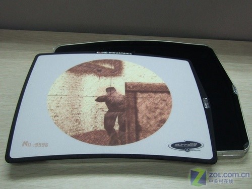 外设发烧必备 Func1030限量版鼠标垫_硬件