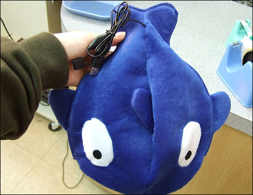 ���ܿƼ��ı��һ��4��ʵ����USB������ı�